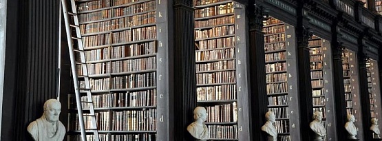 Библиотека, содержащая свыше 5000 книг
